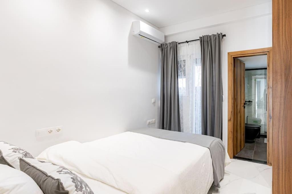 Spacious And Modern Flat At Koukaki, Near Acropolis 아테네 외부 사진