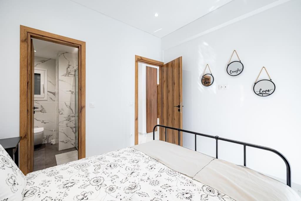 Spacious And Modern Flat At Koukaki, Near Acropolis 아테네 외부 사진