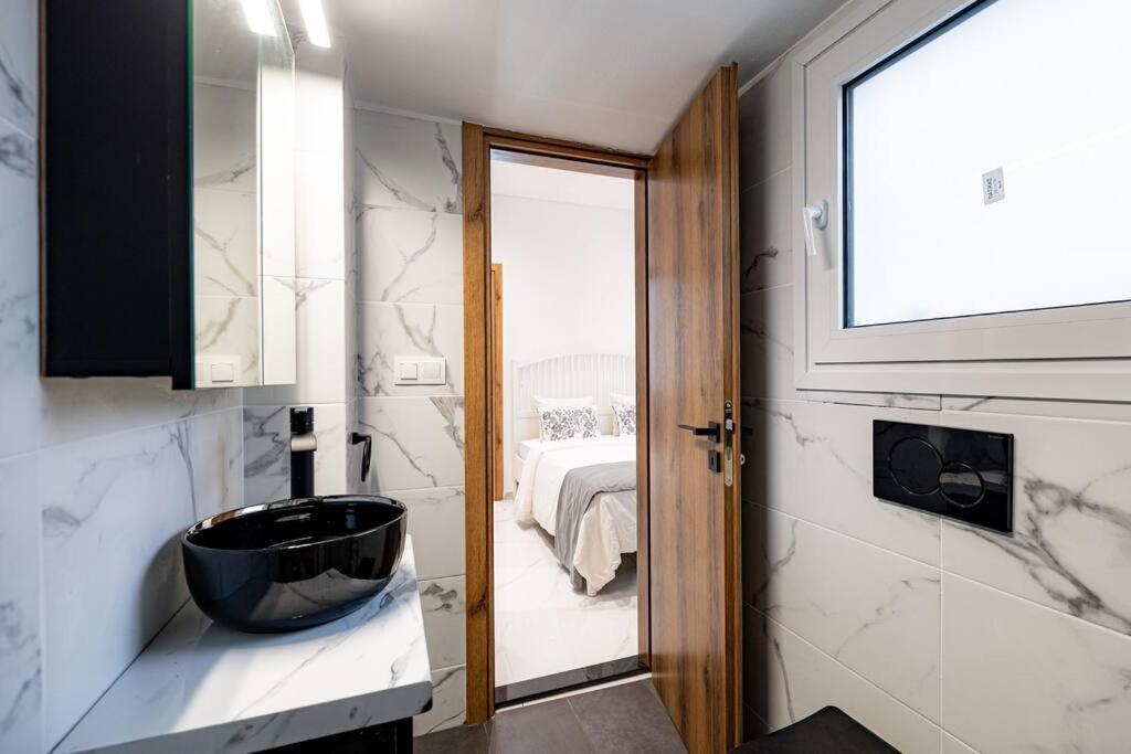 Spacious And Modern Flat At Koukaki, Near Acropolis 아테네 외부 사진